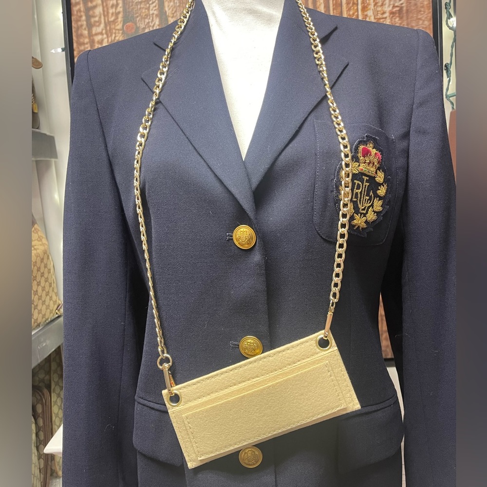 Bag insert with a gold chain - Picture 3 of 7